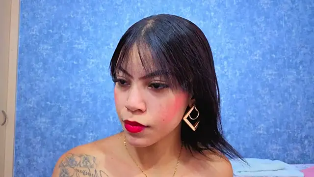 Malia fox online show from 04/30/26, 05:31