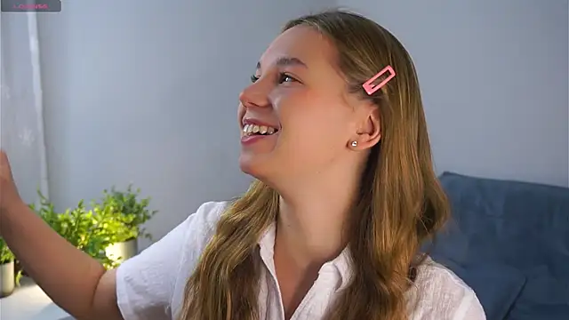 AmparoCilek online show from 03/06/26, 09:54