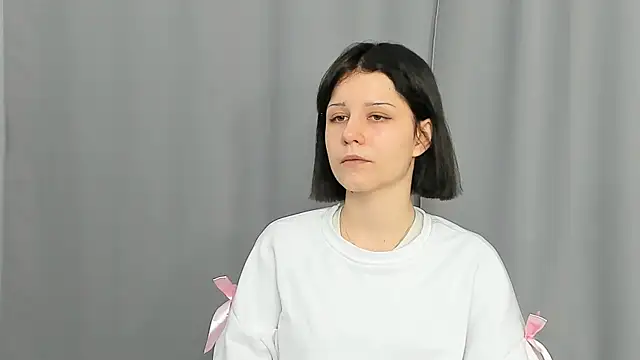 ShanaHearns online show from 11/23/25, 02:27