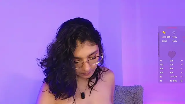 Snapshot of naty_saenz chatting on 07/15/26, 09:49 naty saenz online show from 07/15/26, 09:49