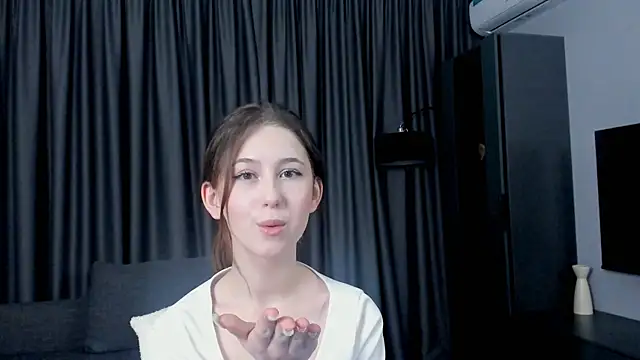 BetteSelbe online show from 12/21/25, 05:14