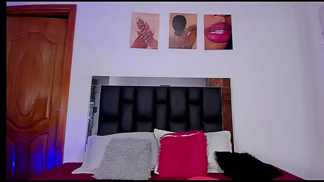 ValeryTs1 online show from 02/04/26, 06:14