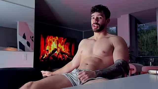 Valenthino Salvatore online show from 02/16/26, 11:13