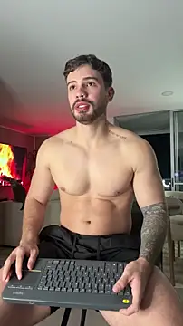 Snapshot of Valenthino_Salvatore chatting on 12/17/25, 04:06 Valenthino Salvatore online show from 12/17/25, 04:06