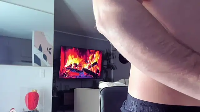 Valenthino Salvatore online show from 04/05/26, 03:13