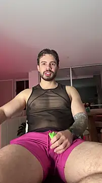 Valenthino Salvatore online show from 01/14/26, 03:32