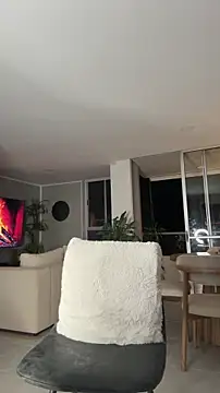 Valenthino Salvatore online show from 03/16/26, 03:47