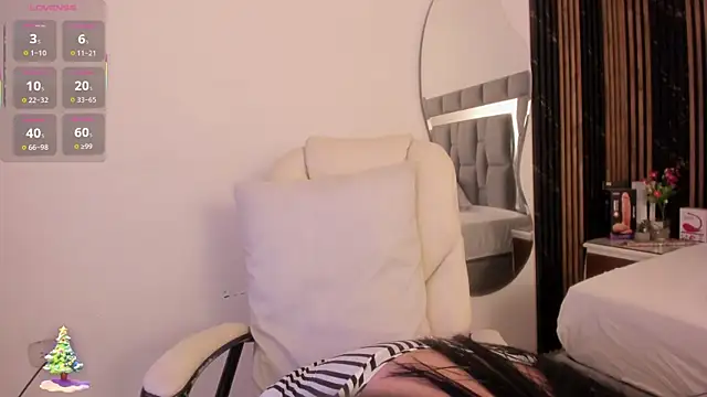 amaia santini online show from 12/04/25, 07:13