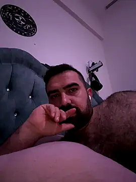 Ali2413 online show from 12/17/25, 08:58