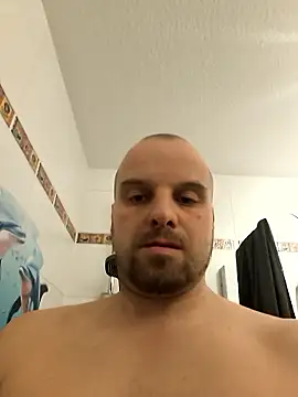 Phoenix2310 online show from 01/15/26, 04:21