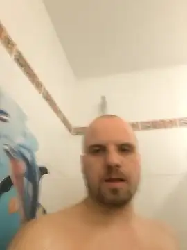 Phoenix2310 online show from 01/12/26, 04:36