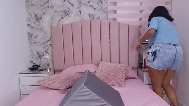 katsumi yan online show from 12/16/25, 07:07