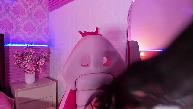 Evabellee online show from 01/15/26, 12:52