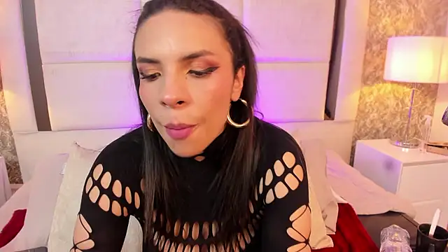 Viiolet Stone online show from 01/13/26, 09:41