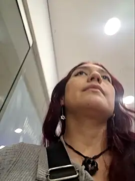 Eveeelyn25 online show from 02/13/26, 12:10