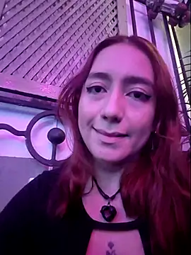 Eveeelyn25 online show from 12/20/25, 02:03