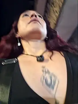 Eveeelyn25 online show from 02/07/26, 01:02