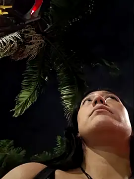 Eveeelyn25 online show from 06/04/26, 12:26