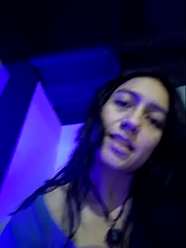 Eveeelyn25 online show from 05/30/26, 01:45