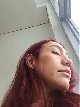 Eveeelyn25 online show from 04/21/26, 08:59