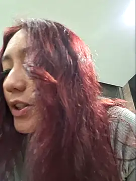 Eveeelyn25 online show from 02/25/26, 12:44