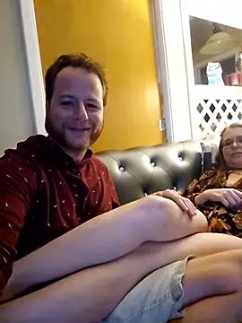 Snapshot of PinellasPlay chatting on 01/08/26, 03:01 PinellasPlay online show from 01/08/26, 03:01