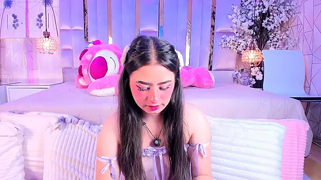 Naomistart online show from 06/12/26, 05:49