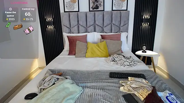 sansa stark love online show from 04/18/26, 09:48