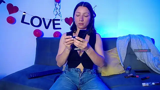 Snapshot of sansa_stark_love chatting on 02/21/26, 09:28 sansa stark love online show from 02/21/26, 09:28