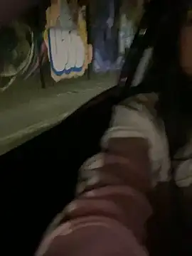 Snapshot of emiirosse chatting on 02/06/26, 06:53 emiirosse online show from 02/06/26, 06:53