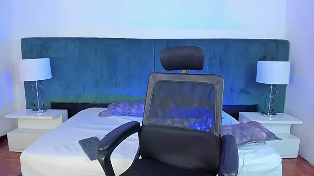 CleoColliva  online show from 01/12/26, 04:08