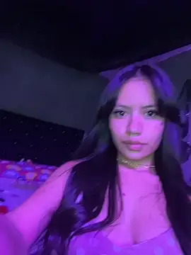 GiiaaFox online show from 11/29/25, 10:10