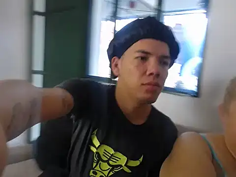 Efebofilia hot online show from 12/21/25, 05:03