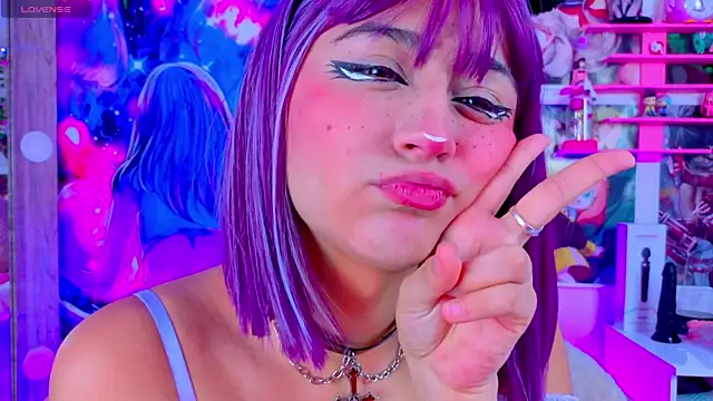 kitty niki online show from 12/17/25, 05:07