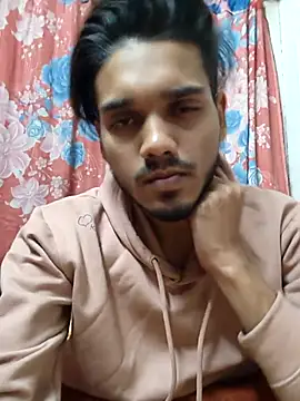 Snapshot of luckyutube chatting on 12/18/25, 05:50 luckyutube online show from 12/18/25, 05:50