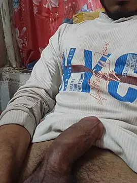 luckyutube online show from 12/23/25, 02:33