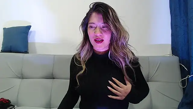 Snapshot of hanna__jones7 chatting on 12/03/25, 02:34 hanna jones7 online show from 12/03/25, 02:34