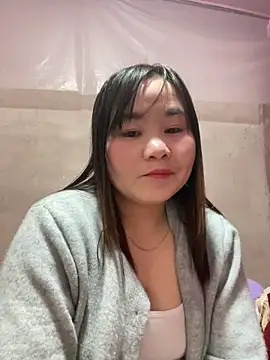 Snapshot of One-two22 chatting on 02/07/26, 12:24 One-two22 online show from 02/07/26, 12:24