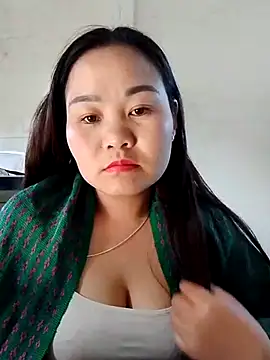 One-two22 online show from 11/27/25, 06:36