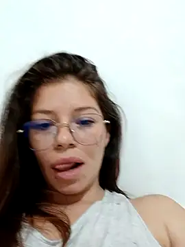 Renata Honey online show from 11/30/25, 05:58