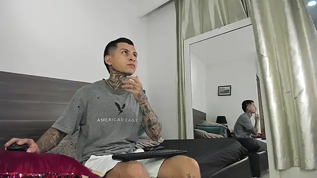 Andrew sanders68 online show from 12/19/25, 03:10