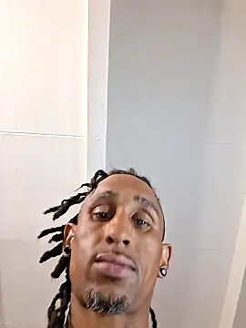 MTheRealrDLlongCrippler online show from 03/13/26, 11:59