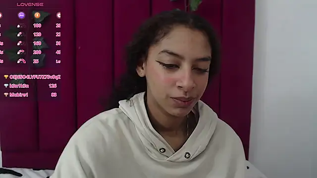 Tinyy Star online show from 12/03/25, 04:57