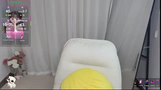 Snapshot of cat_cat- chatting on 05/11/26, 11:02 cat cat- online show from 05/11/26, 11:02