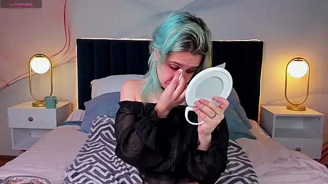 LiraBelle online show from 03/06/26, 03:01