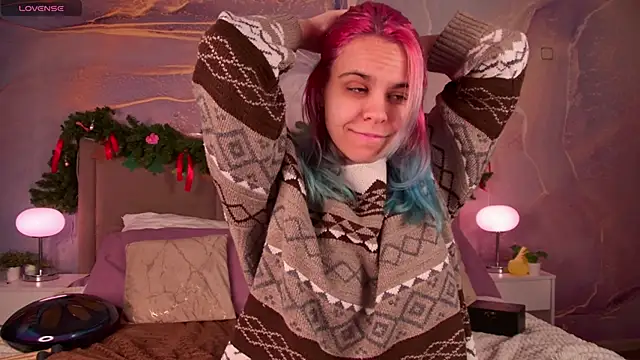 LiraBelle online show from 01/12/26, 03:13