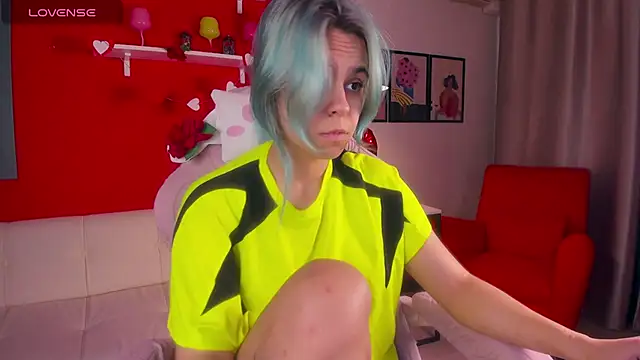 LiraBelle online show from 02/17/26, 03:15