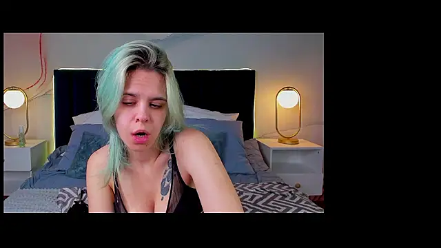 LiraBelle online show from 03/12/26, 03:23