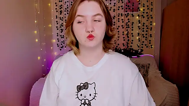 lovelyy julia online show from 12/20/25, 06:05