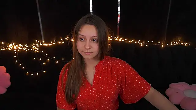 TinyNatalie online show from 05/13/26, 09:00